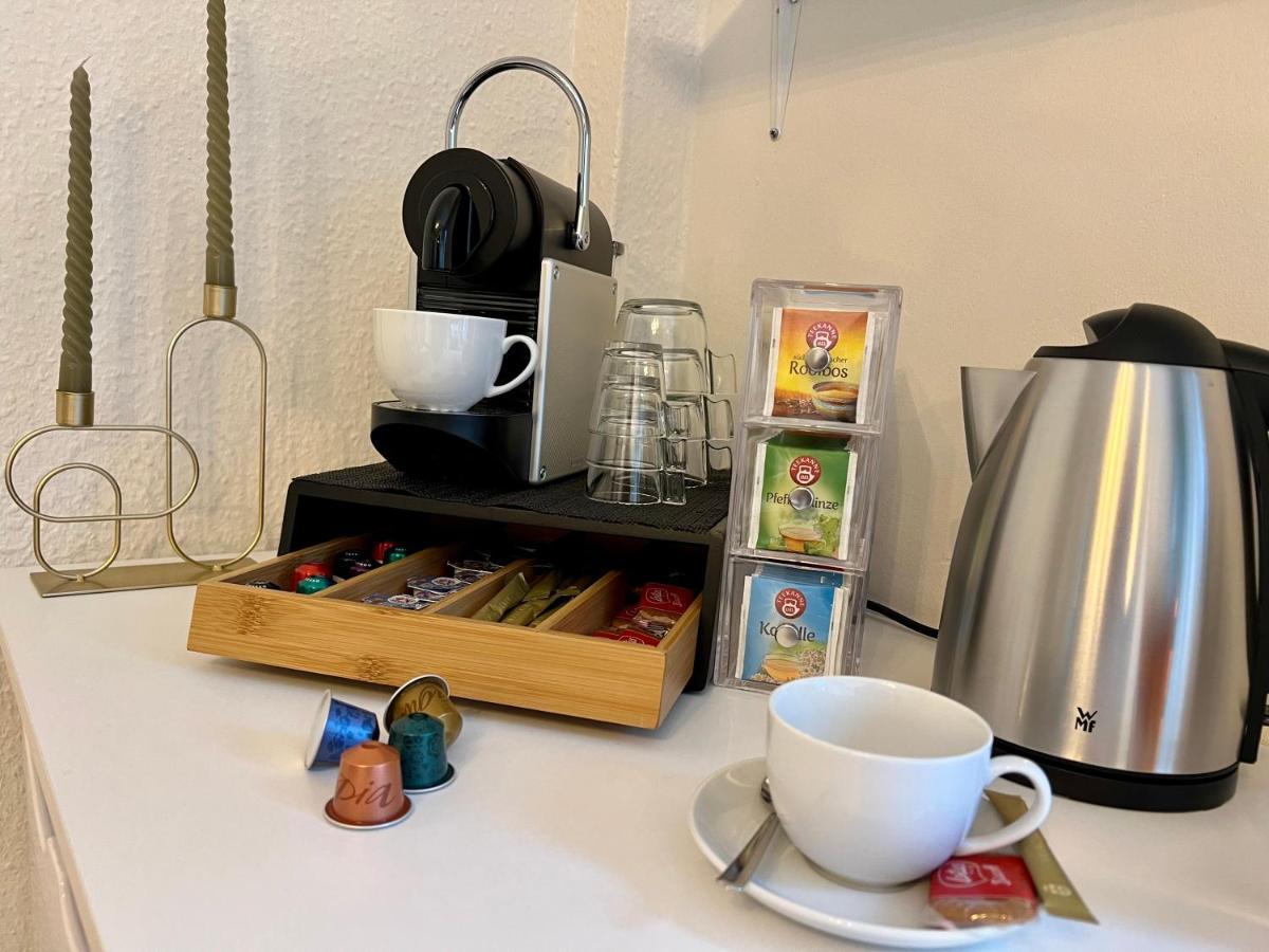 Design Apartment Mit Balkon - Kueche - Netflix Essen Bagian luar foto